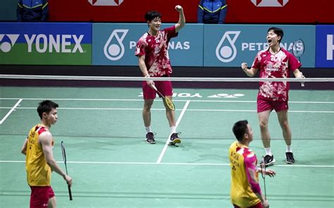 L'Asian Games 2018: Un momento di gloria per il badminton malese grazie a Ee Feng Tiong