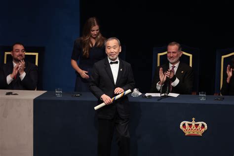 Il Premio Princesa de Asturias: Un Riconoscimento Meritatissimo per un Maestro del Pennello Contemporaneo